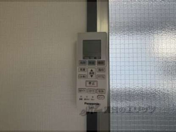 エアコンリモコン