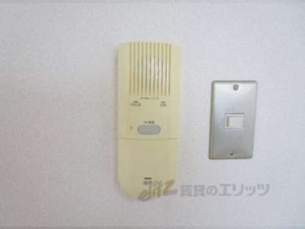 ドアフォン