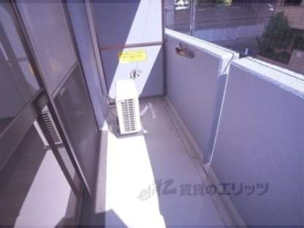 ベランダ(広めで使いやすいベランダ)