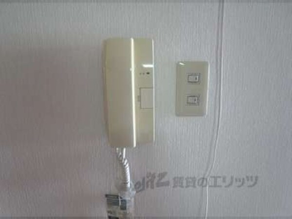 インターホン