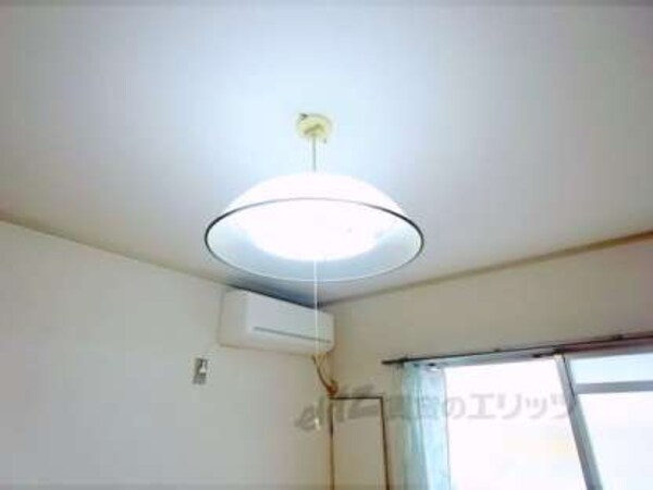 照明