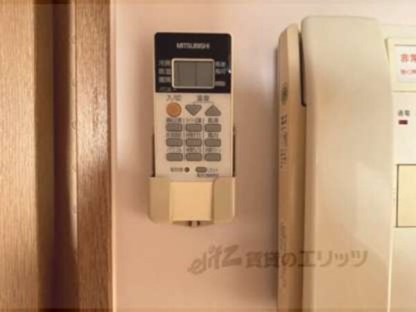 エアコンリモコン