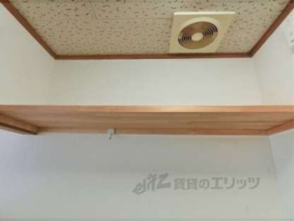 上部収納