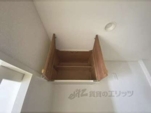上部収納