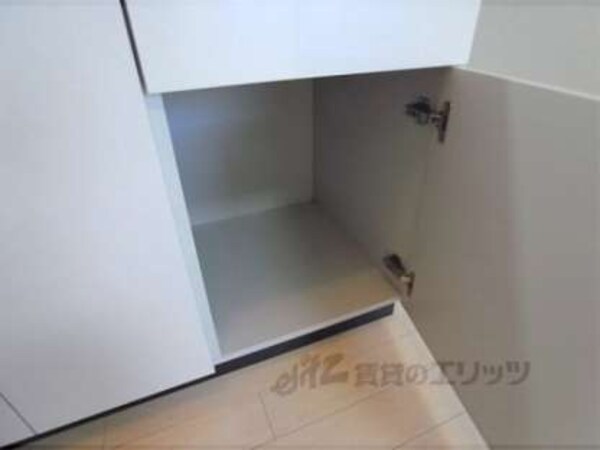 キッチン下部収納