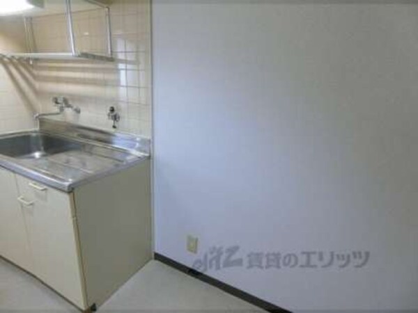 冷蔵庫置場