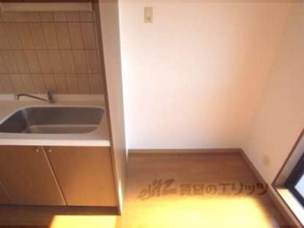 冷蔵庫置場