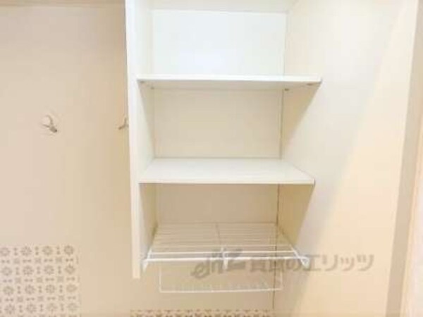 上部収納