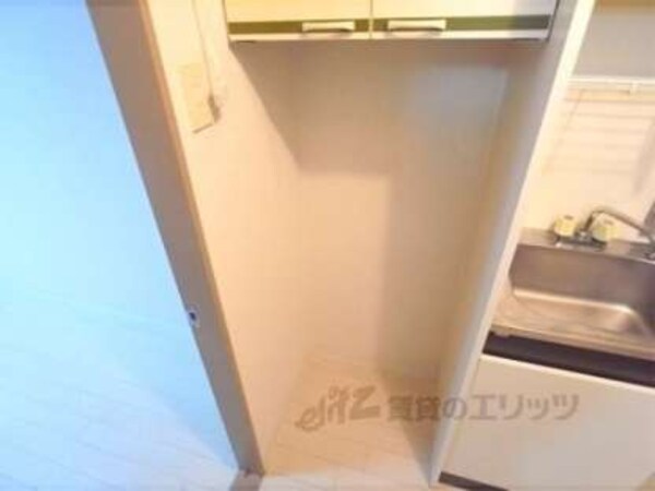 冷蔵庫置場