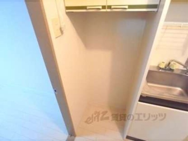 冷蔵庫置場