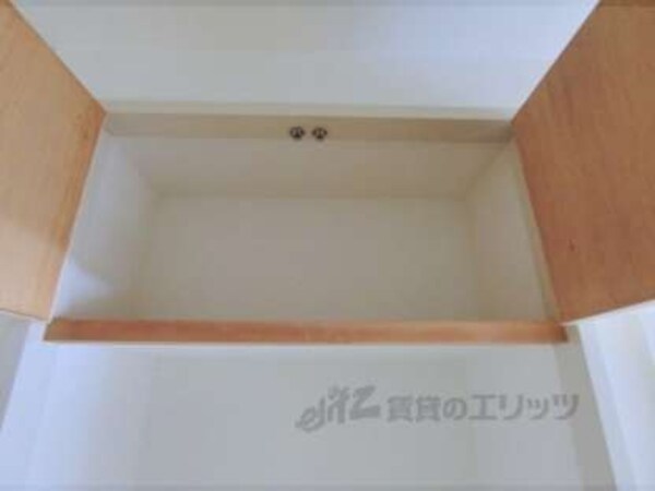 上部収納