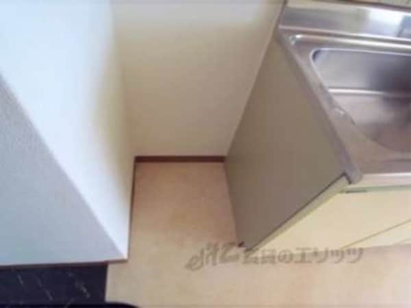 冷蔵庫置場