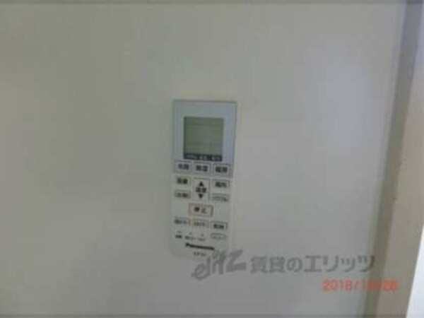 エアコンリモコン