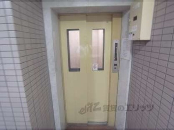 エレベーター