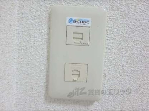 電話ネットケーブル