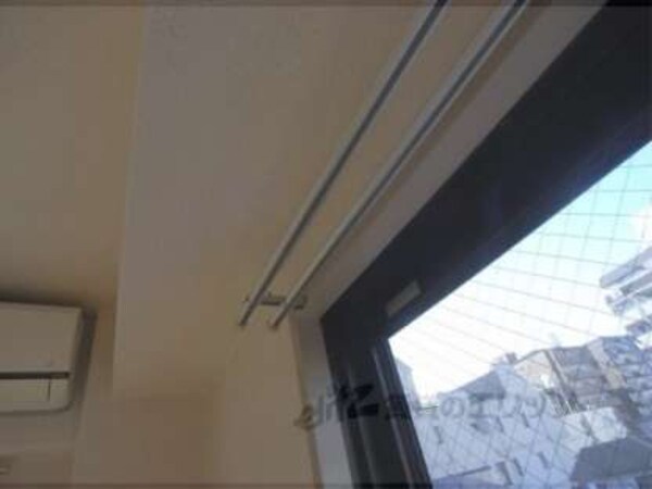 カーテンレール