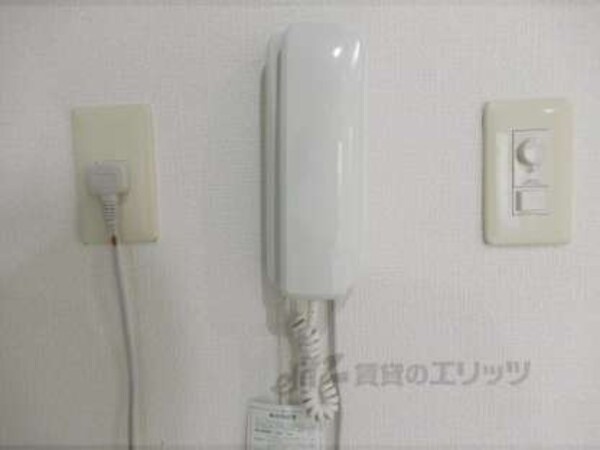インターホン
