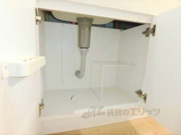 キッチン下部収納