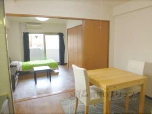 居室(家具はイメージです。)