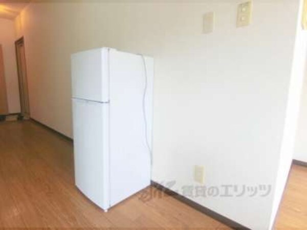 冷蔵庫置場