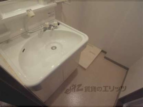 洗面所