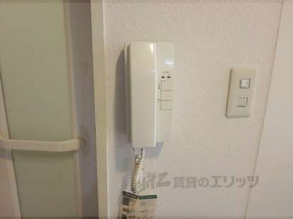 ドアフォン