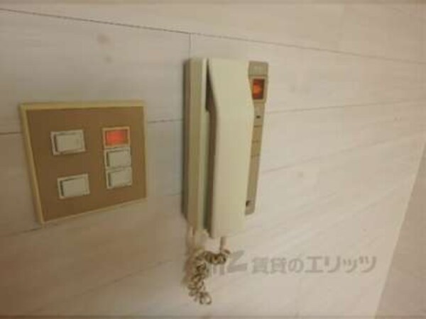 インターフォン