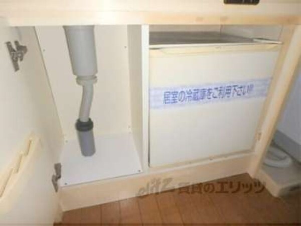 キッチン下部収納