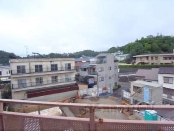眺望(見晴らしと日当たり良好です。)