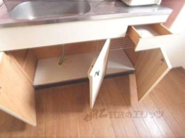 キッチン下部収納