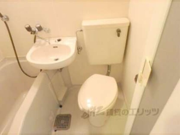 トイレ(洋式のトイレです。)