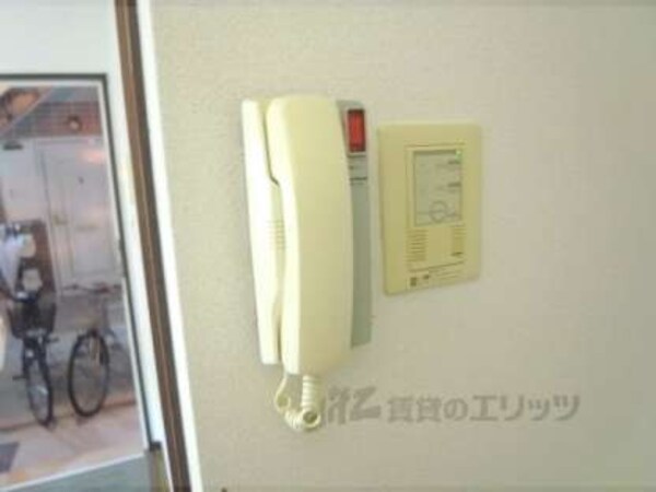 インターフォン