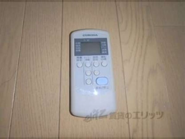 エアコンリモコン