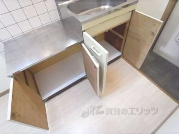 キッチン(下部収納)