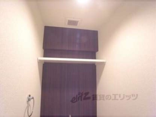 トイレの棚