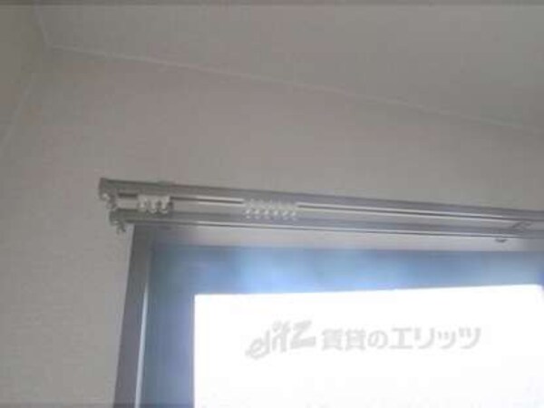 カーテンレール