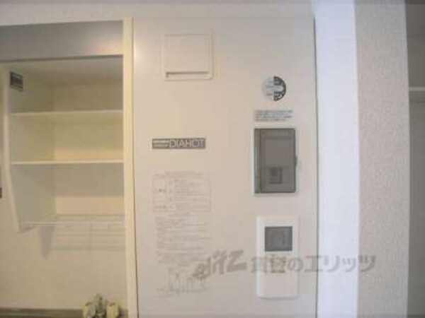 電気温水器