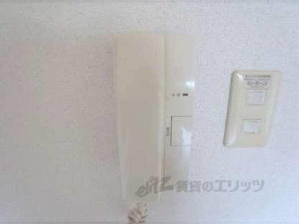 インターホン