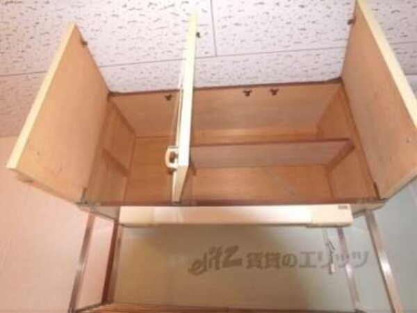 キッチン上収納