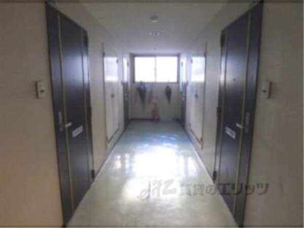 共用部廊下