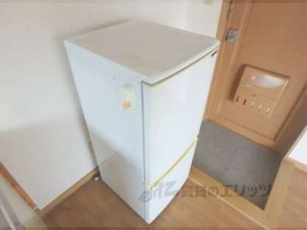 冷蔵庫置場