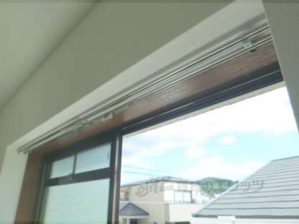 カーテンレール