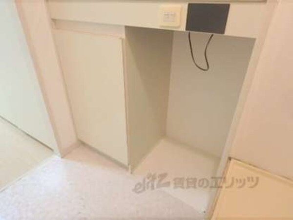 下部収納