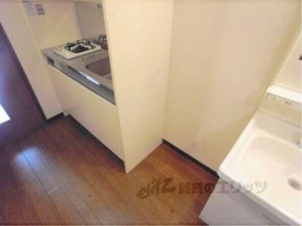 冷蔵庫置場