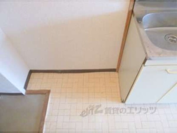 冷蔵庫置場