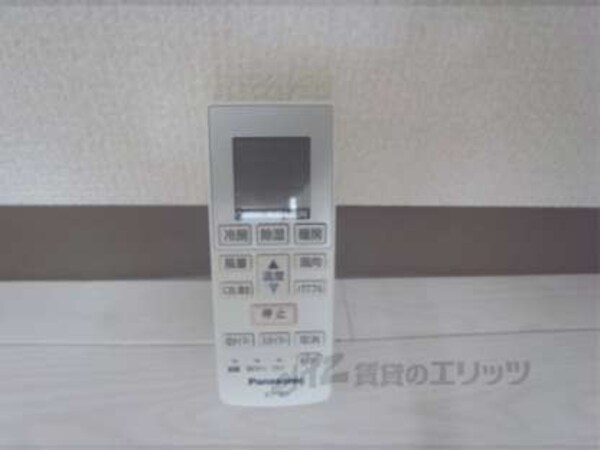 エアコンリモコン