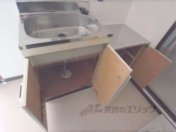 下段収納