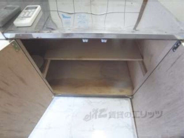 キッチン下部収納