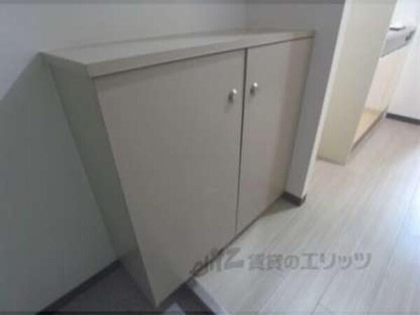 下駄箱(たくさん収納できます。)
