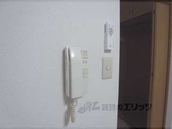 インターホン